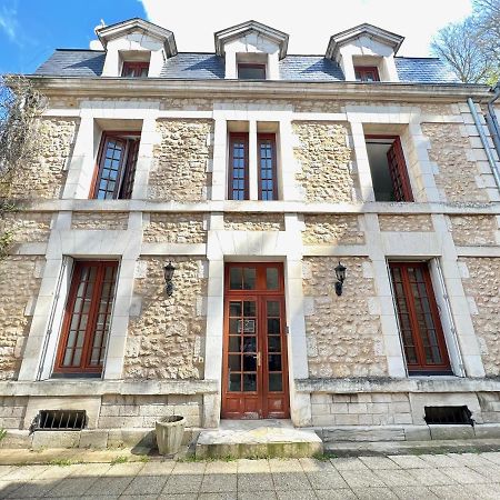Le Melusine , A 50M De La Gare De Poitiers Apartment Exterior photo